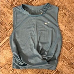 nike crop top poshmark